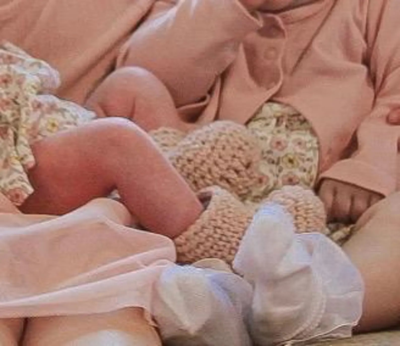 Hand Crocheted Baby Booties (0–3 Months) are Soft Stay-On for Newborn gift in Sage, Olive, Pink, Purple & More – Gift Ready Set