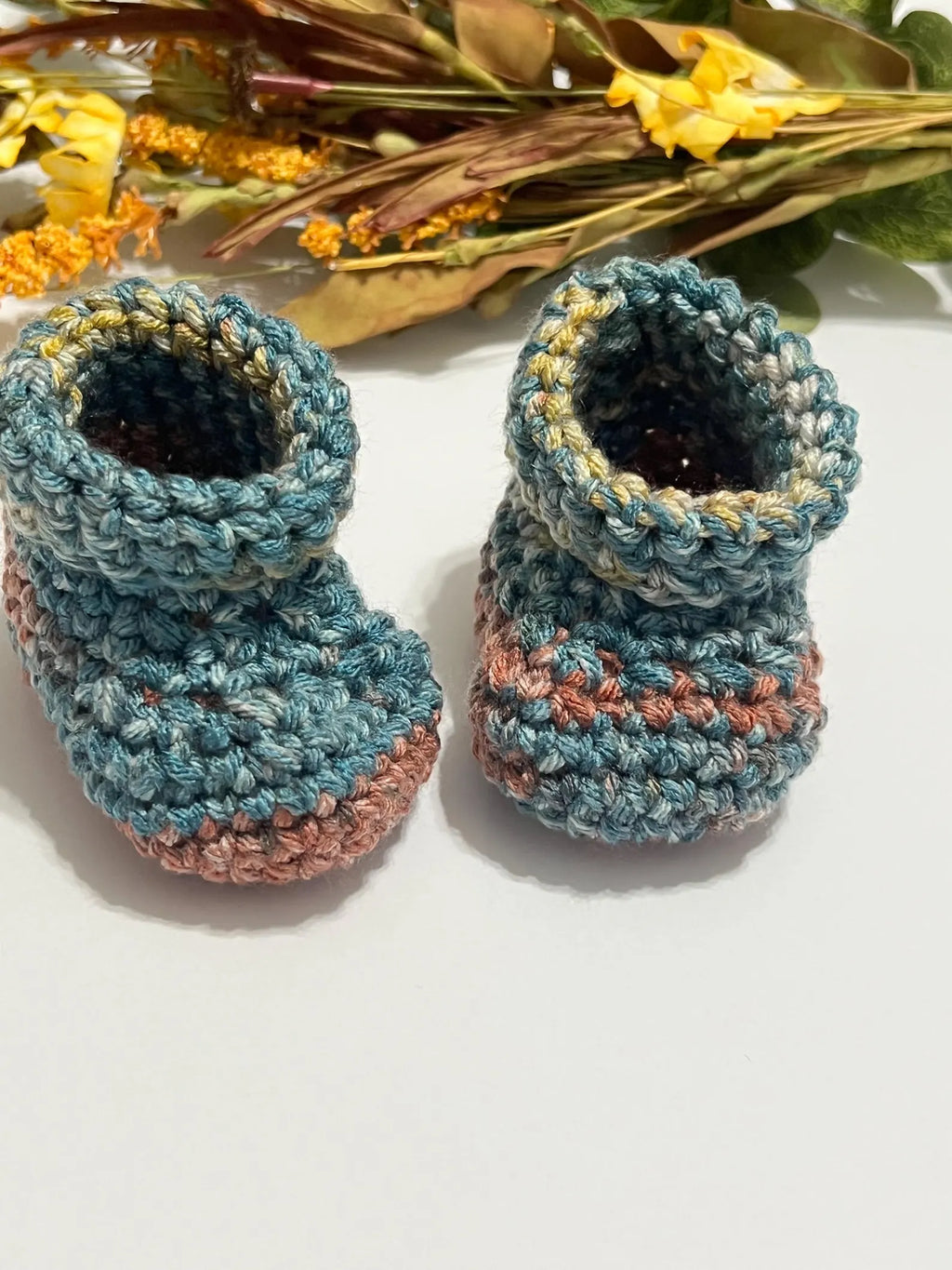 Hand Crocheted Baby Booties (0–3 Months) are Soft Stay-On for Newborn gift in Sage, Olive, Pink, Purple & More – Gift Ready Set