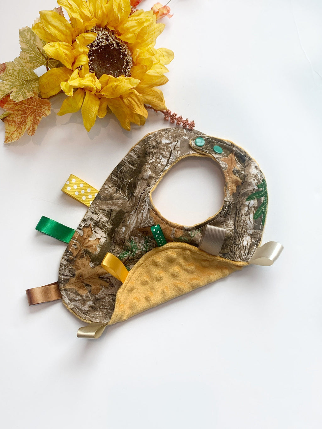 Camouflage hunting tag Baby Bib & contour burp cloth set made in brown camo cotton print with minky back, personalized baby shower gift