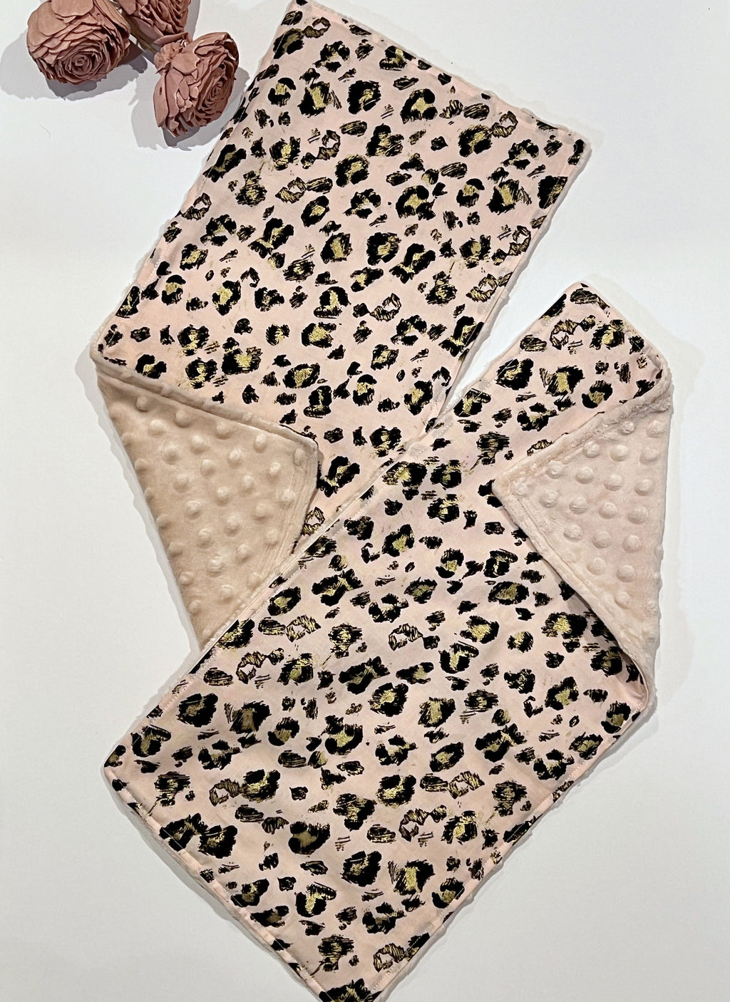 Baby couture fashion toddler Bib and burp cloth in rose gold leopard, exotic animal Cotton print and blush pink minky, baby girl shower gift