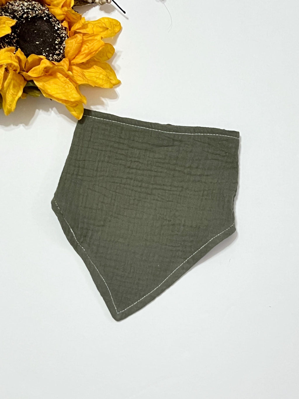 Baby bandana bibs set of 2 made from muslin cotton gauze, soft and absorbent baby gift with double snap adjustable size, choose colors
